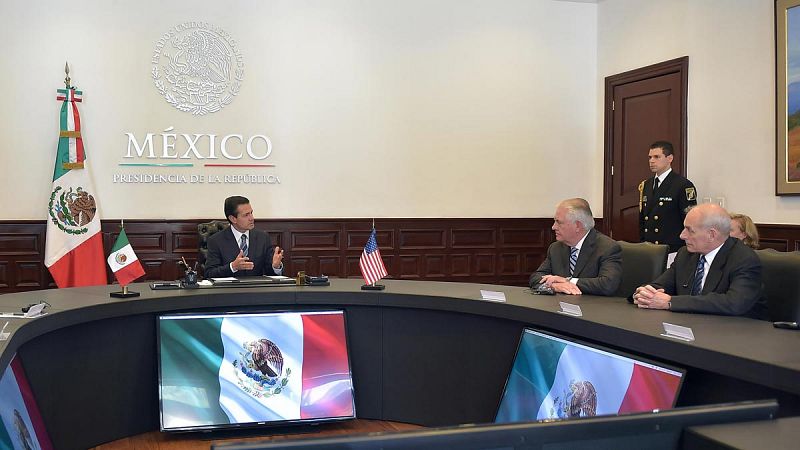 Los enviados de Trump prometen al Gobierno mexicano que no habrá deportaciones masivas