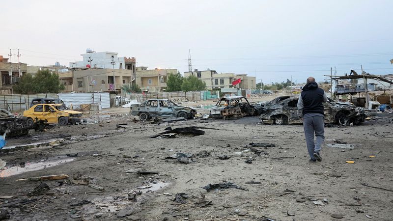 El ejército iraquí bombardea por primera vez posiciones del Estado Islámico en Siria