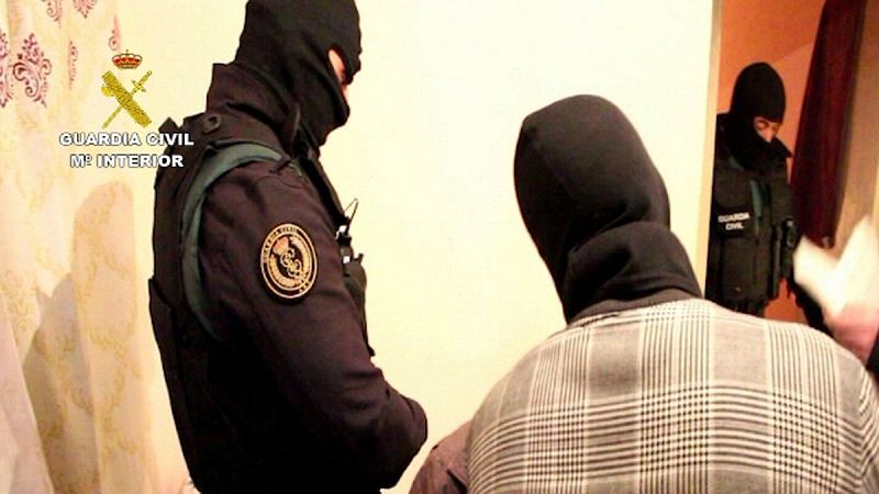 La Guardia Civil detiene a siete personas y se incauta de 1.600 kilos de hachís en Tenerife