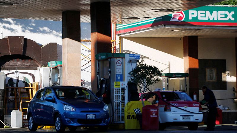 Pemex reduce un 58,5% sus pérdidas en 2016, hasta superar los 14.000 millones de euros
