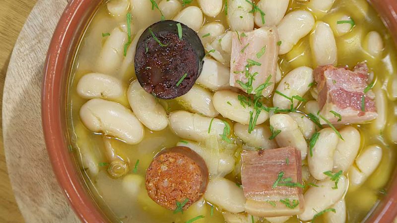 Fabada asturiana tradicional