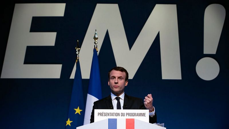 Macron presenta su esperado programa con el que pretende poner fin al nepotismo en Francia