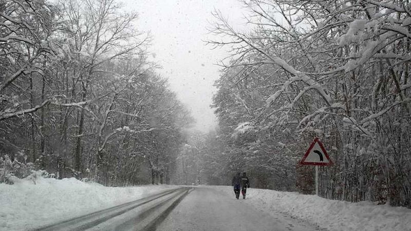 Las nevadas, las lluvias y el viento fuerte ponen en alerta a 40 provincias