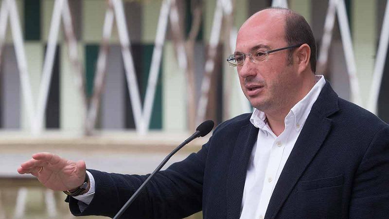 El presidente de Murcia, sobre un posible acuerdo de la oposición: "La gente no quiere pactos de perdedores tutifruti"