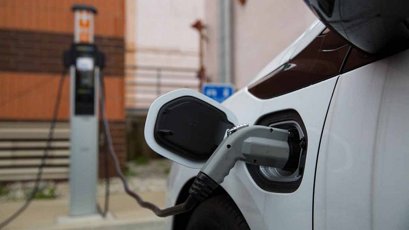 España necesita 300.000 vehículos eléctricos en 2020 para cumplir con su objetivo de reducir CO2