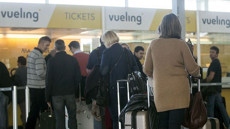 Cancelados 50 vuelos que afectan a España por la huelga de controladores en Francia