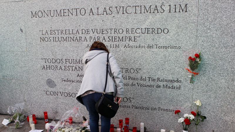 Las campanas suenan en Madrid en un emotivo recuerdo a las víctimas del 11M trece años después