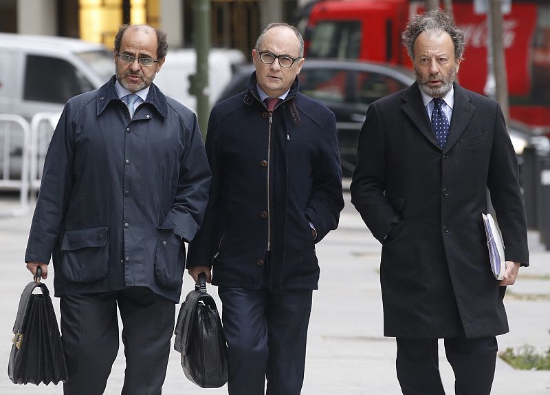 Restoy y Segura defienden que extremaron las precauciones en la salida a Bolsa de Bankia