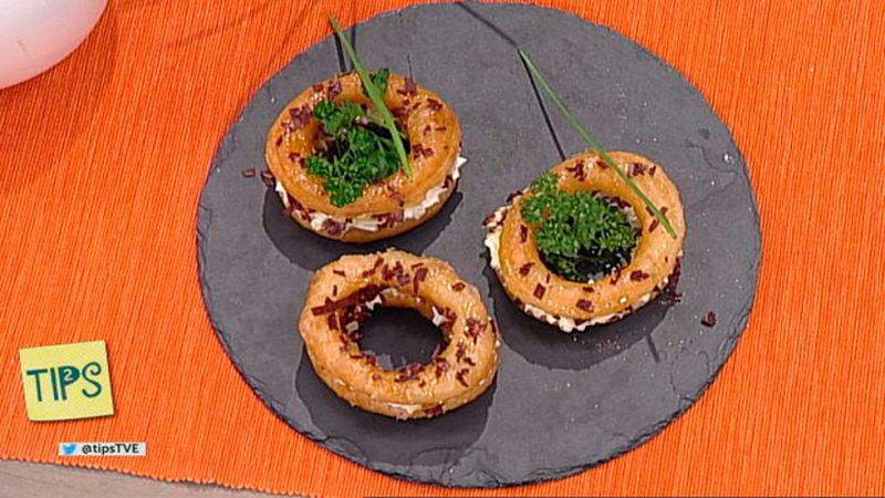 Receta de Rosquillas saladas con queso y cecina