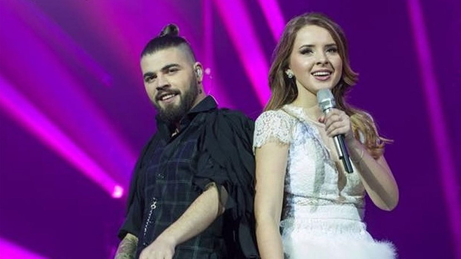 Eurovisión 2017 - Rumanía: Ilinca y Alex Florea cantan "Yodel It!"