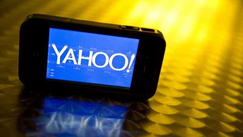 EE.UU. acusa a dos espías rusos y dos "hackers" de robar datos de Yahoo