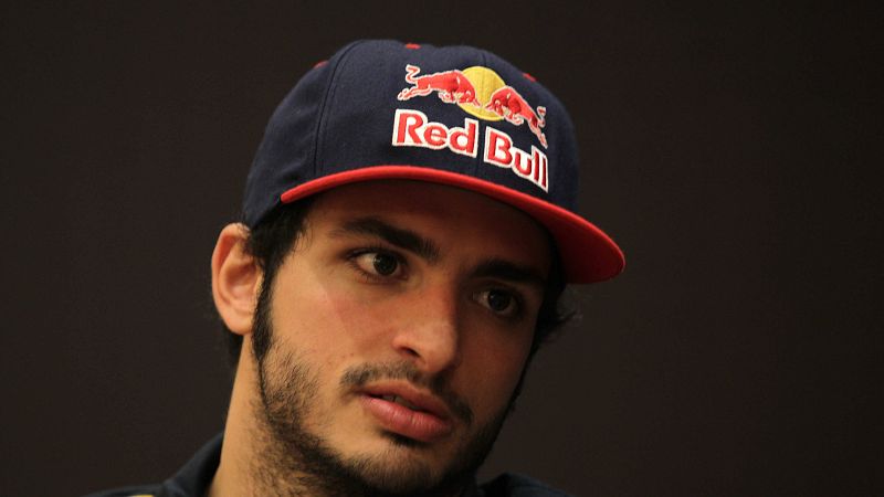 Sainz cree que sería "una cábala" que McLaren cambiara de fabricante de motor