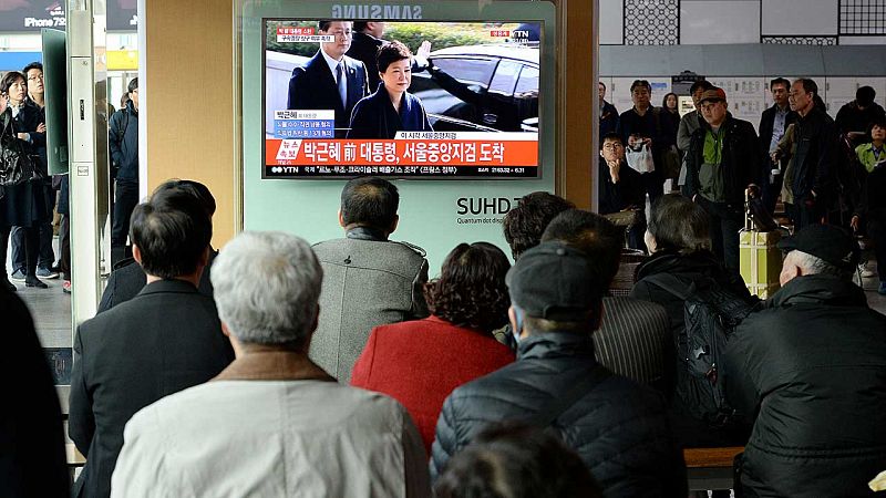 La expresidenta Park declara por primera vez ante la atenta mirada de los surcoreanos