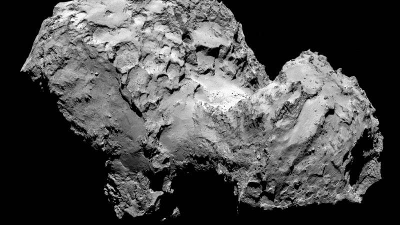 La misión Rosetta permite describir cómo cambia la superficie de un cometa en su paso alrededor del Sol