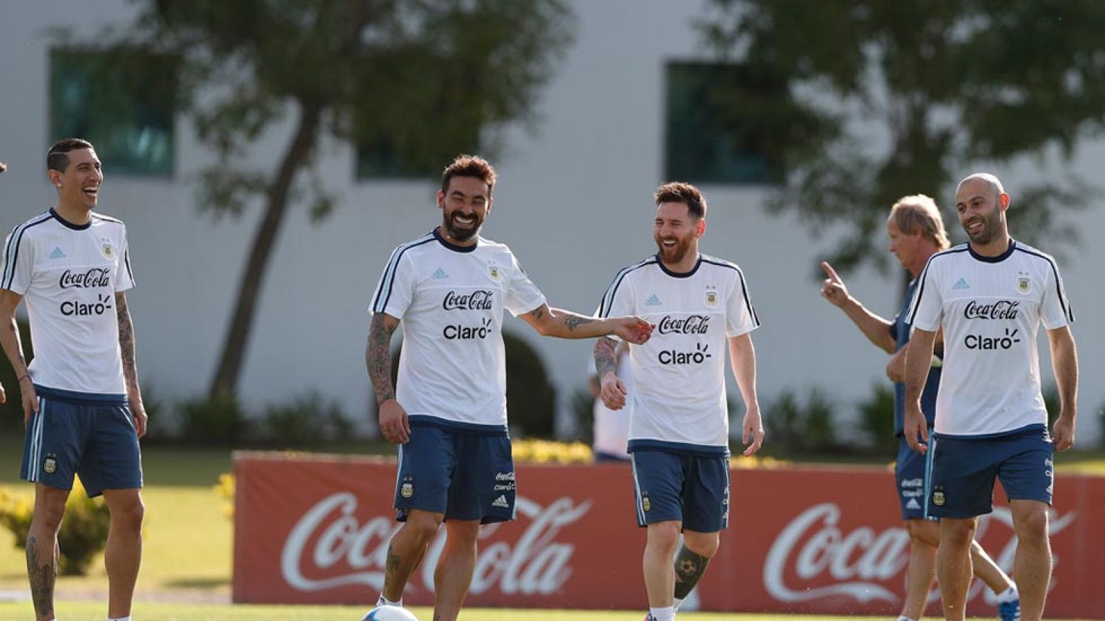 Duelo clave para Argentina y Chile; Uruguay, a romper la imbatibilidad de Brasil | Ver