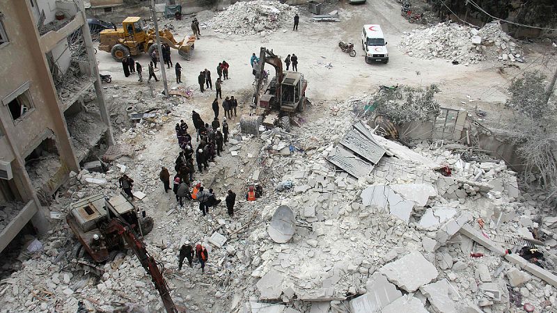 Al menos 16 muertos en un bombardeo en una prisión en el norte de Siria
