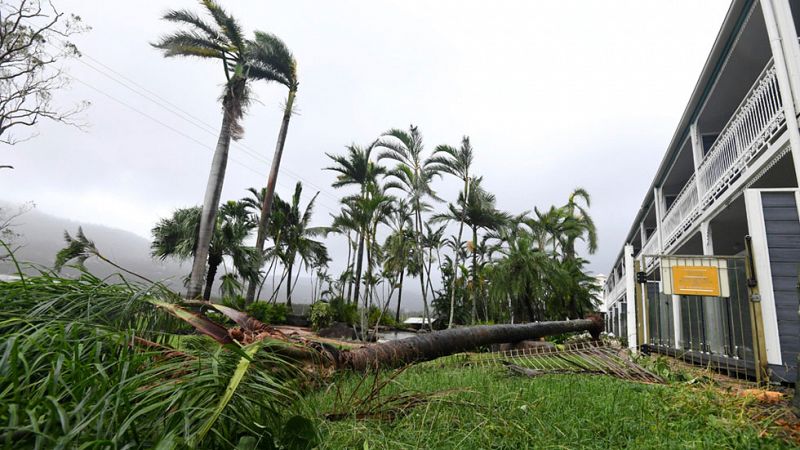 El ciclón Debbie pierde fuerza tras causar miles de evacuados en Australia