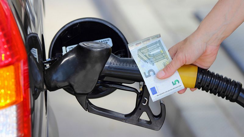 El IPC modera su crecimiento al 2,3% en marzo, en su primera caída en siete meses