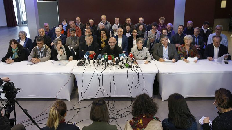 Los promotores del "desarme" de ETA anuncian que el proceso será "verificable y verificado"