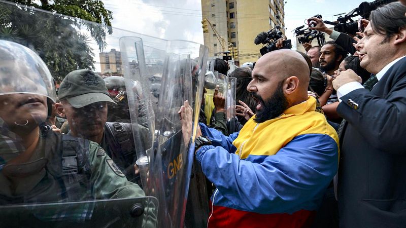 Los principales países sudamericanos, EE.UU. y la UE critican la anulación del Parlamento de Venezuela