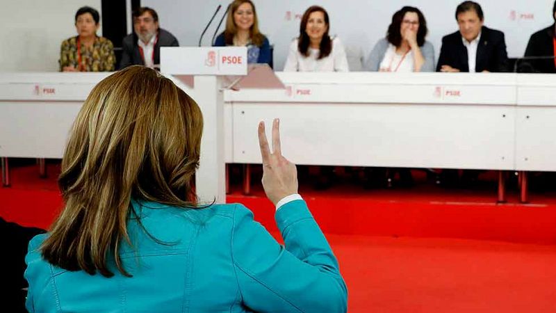 Díaz y López llaman a la unidad del PSOE en un comité con quejas por el censo y con aviso de los 'barones'
