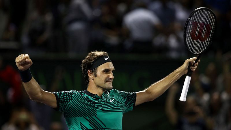 Federer sufre para ganar a Kyrgios y jugará este domingo en Miami su final número 23 con Nadal