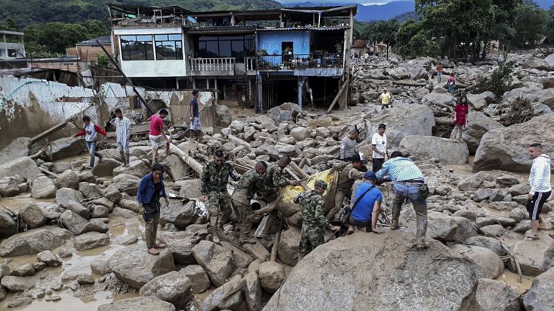 Más de 200 muertos en una avalancha de agua en la ciudad colombiana de Mocoa