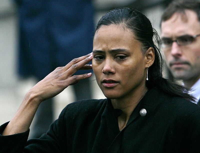 Marion Jones sale de la carcel y buscará retomar su carrera