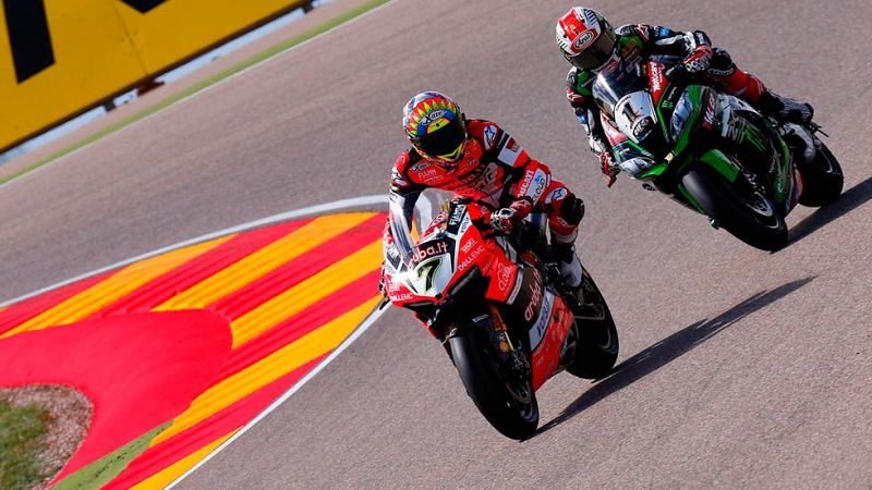 Davies vence la en Carrera 2 de Arag�n y rompe la hegemon�a de Rea