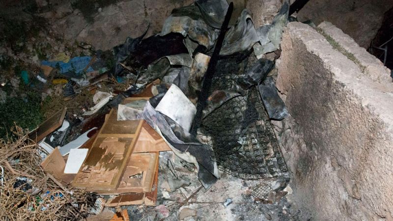 Mueren tres jóvenes en un incendio en una casa cueva de Almería