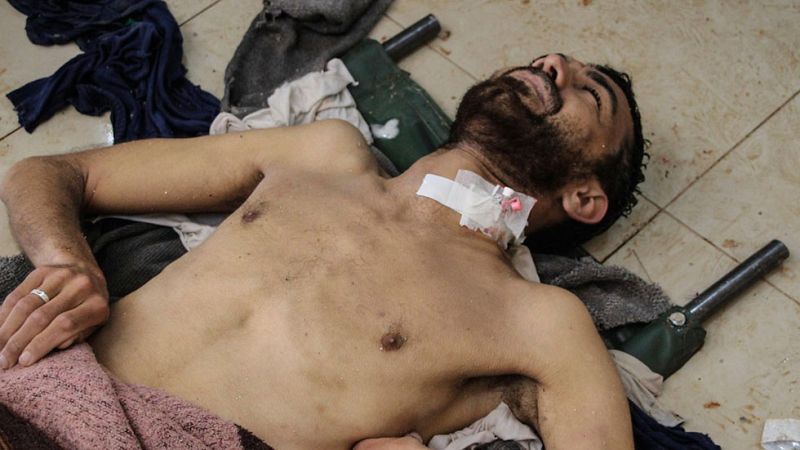 Decenas de muertos en un supuesto bombardeo químico en el norte de Siria