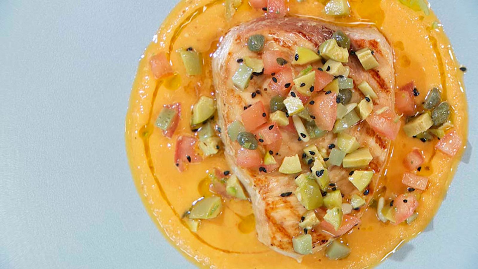 Torres en la cocina - Pez espada con mojo rojo