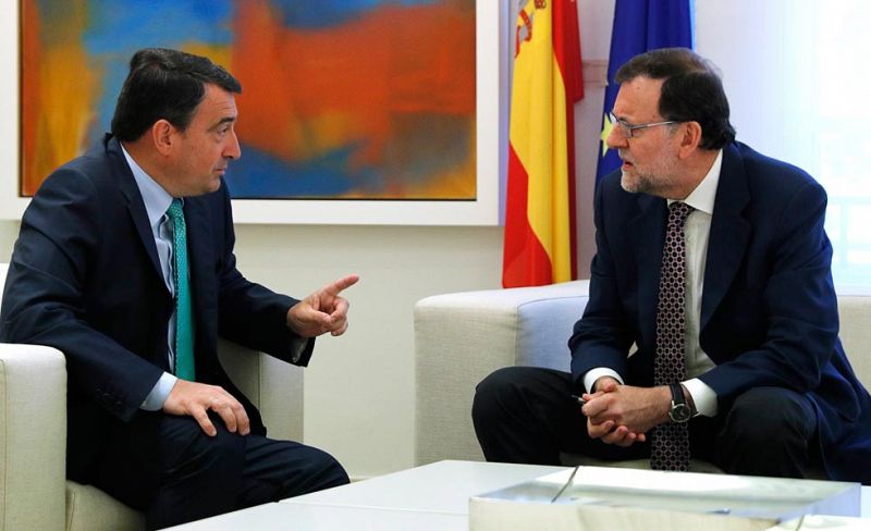 El PNV advierte a Rajoy de que aún no tiene sus cinco diputados y Nueva Canaria no desvela aún su voto