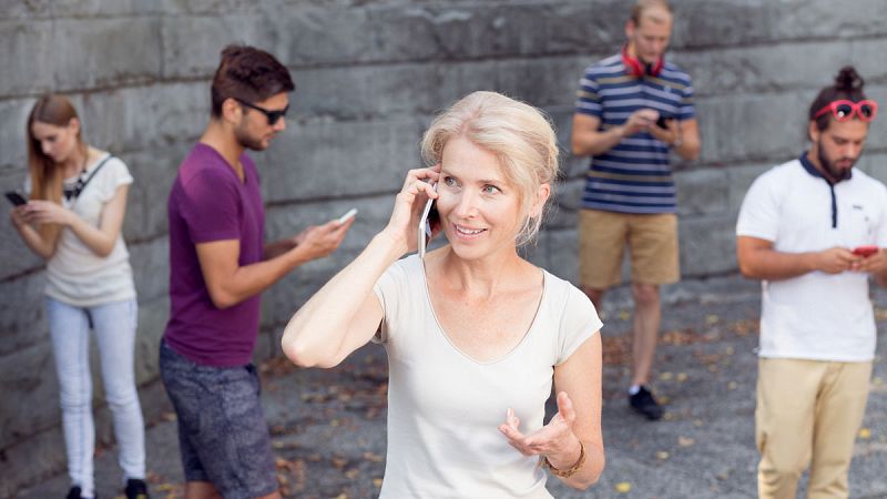 Ni tumores cerebrales, ni infertilidad, ni alteraciones en el feto: el móvil no daña la salud