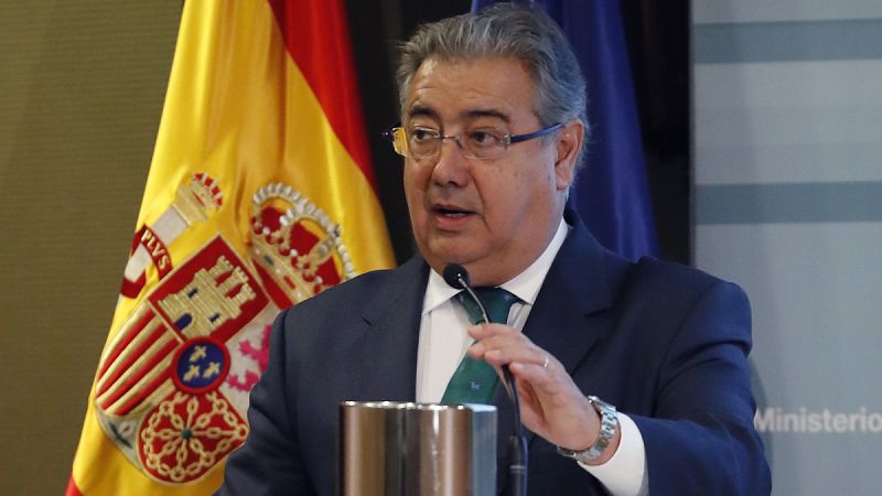 Zoido anuncia nuevos CIE en Málaga, Algeciras y Madrid y estudia sacar a la Policía de estas instalaciones