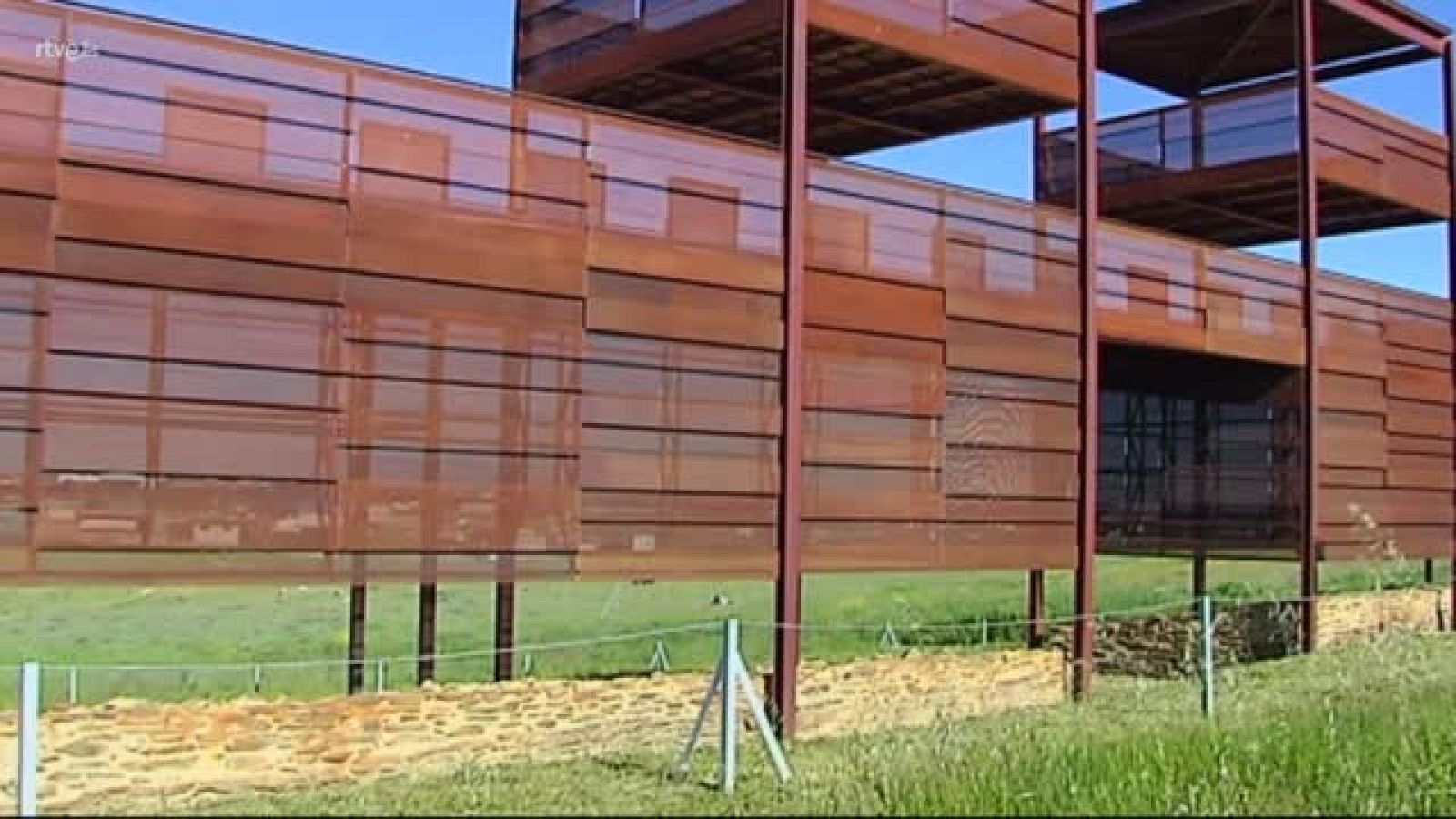 YACIMIENTO CÁCERES VIEJO