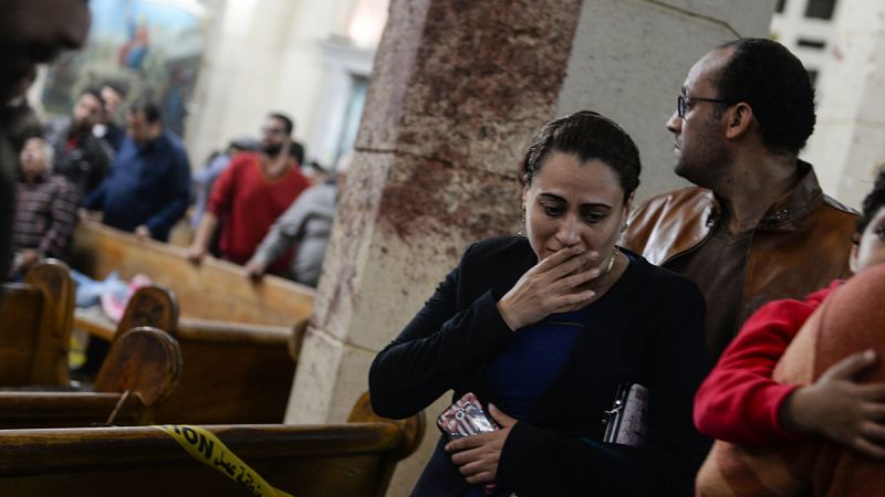 Egipto decreta el estado de emergencia tras el ataque a dos iglesias