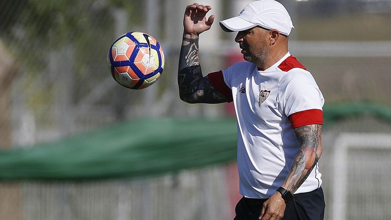 El Sevilla consideraría "inaceptable y una falta de respeto" una reunión de la AFA con Sampaoli
