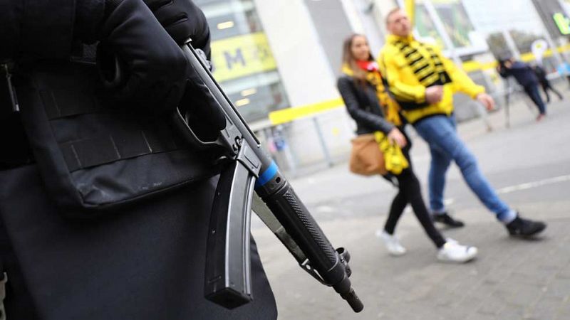 La Fiscalía no halla pruebas de que el detenido por el atentado de Dortmund participara en el ataque