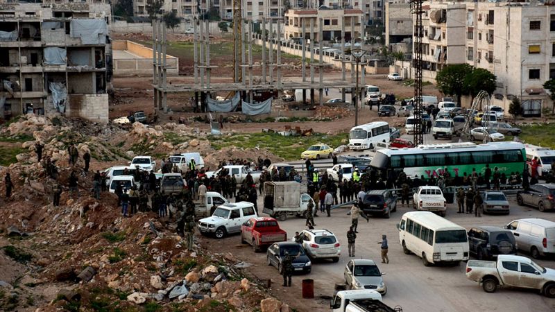 El brutal atentado contra los evacuados en Alepo deja 126 muertos, 68 de ellos niños