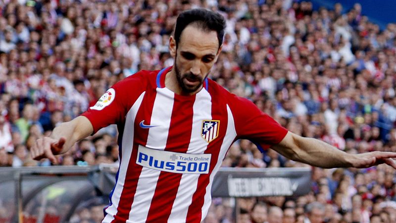 Juanfran, al menos tres semanas de baja por una lesión muscular de grado 2