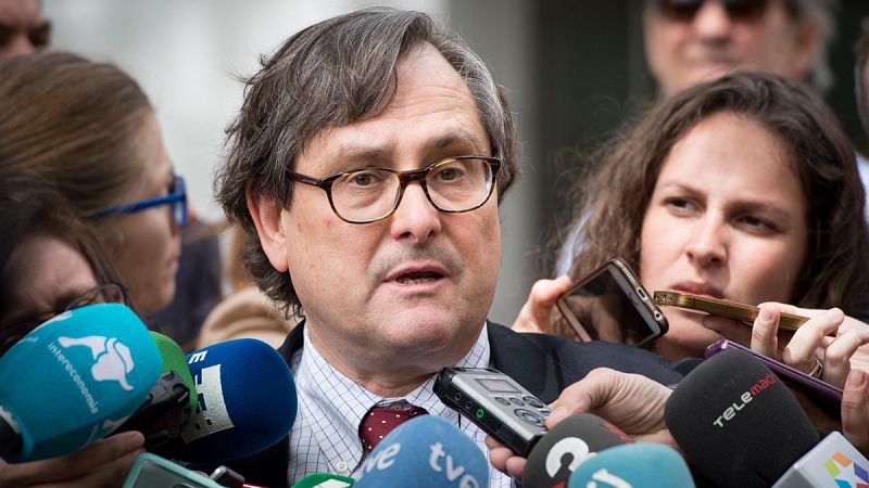 Francisco Marhuenda, director de la 'La Razón', niega ante el juez coacciones a Cristina Cifuentes