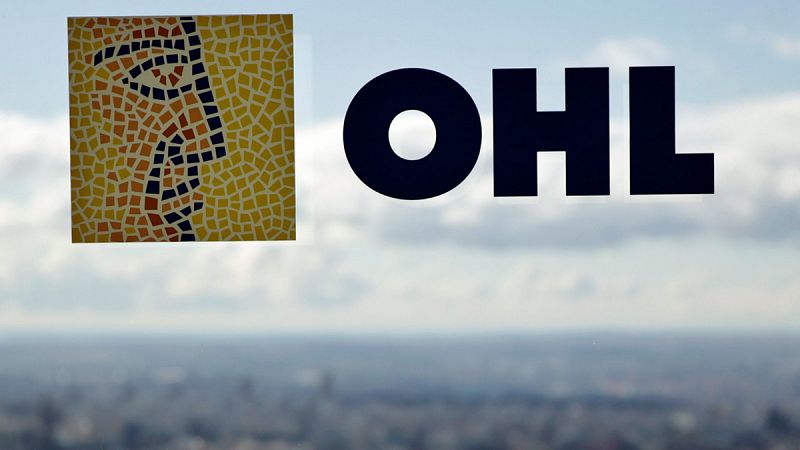 Las acciones de OHL e Indra se hunden en Bolsa tras el registro de sus sedes