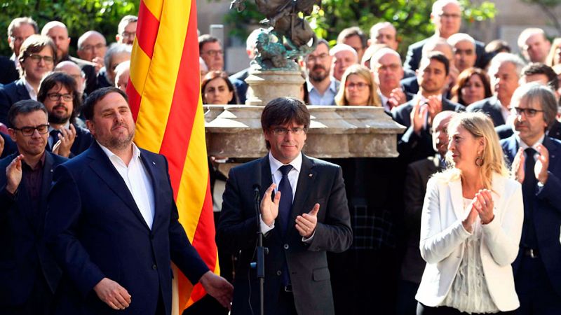 El Govern en pleno se hace "responsable" de convocar y celebrar un referéndum en Cataluña