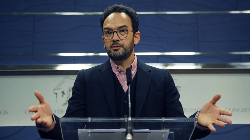 El PSOE pide la comparecencia "urgente" de los ministros de Interior y Justicia