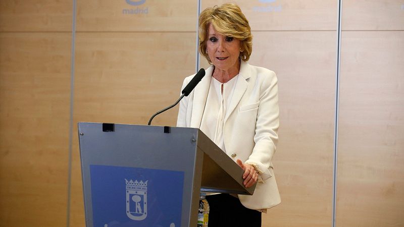 Esperanza Aguirre dimite de sus cargos en el PP por su "responsabilidad" al no "vigilar" a Ignacio González