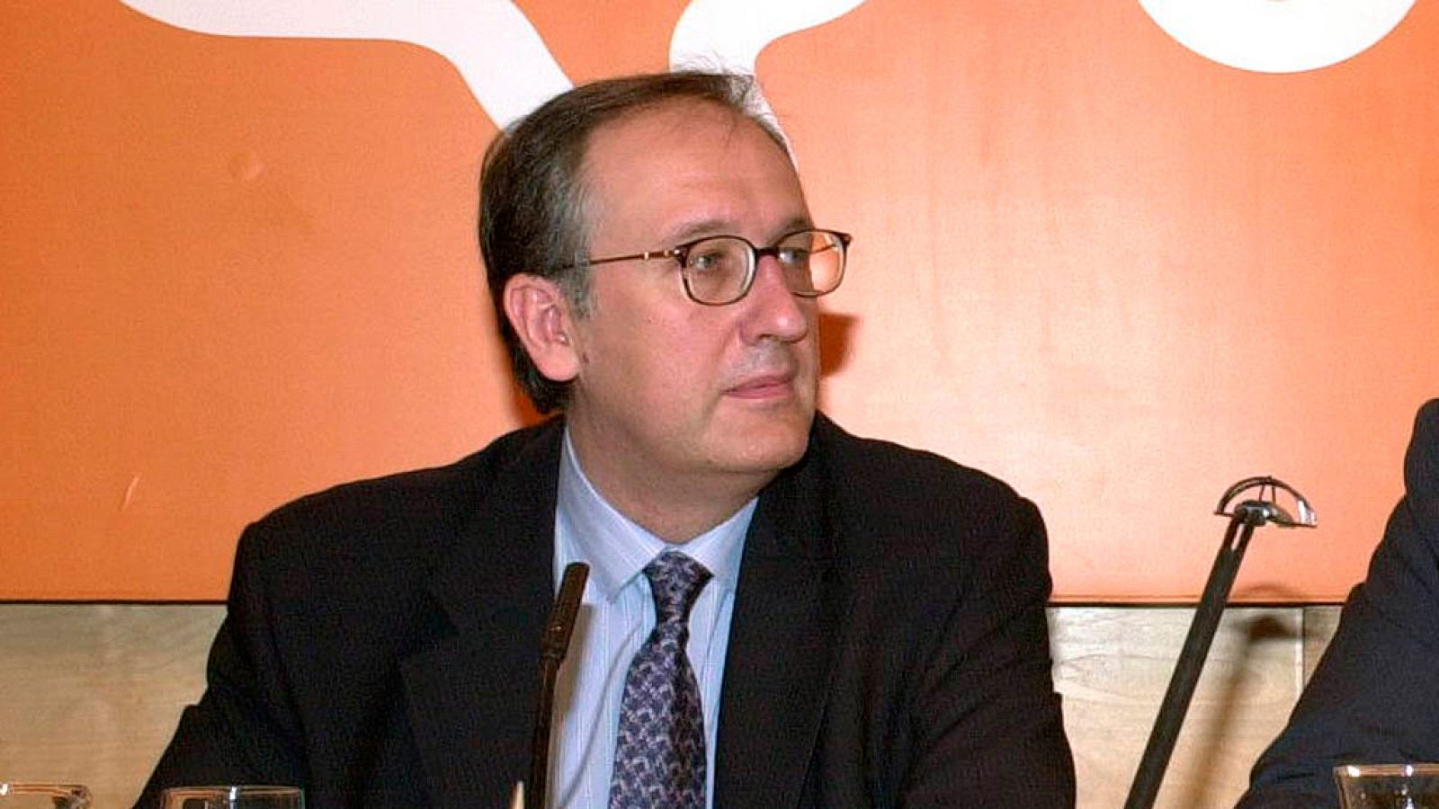 Prisión eludible con fianza de 100.000 euros para el exgerente del Canal Ildefonso de Miguel