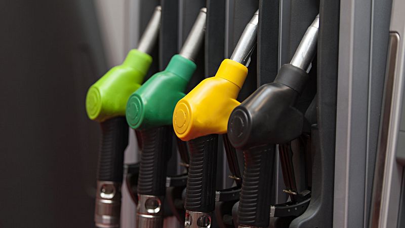 La gasolina sube un 3,7% en lo que va de mes y toca máximos desde 2015