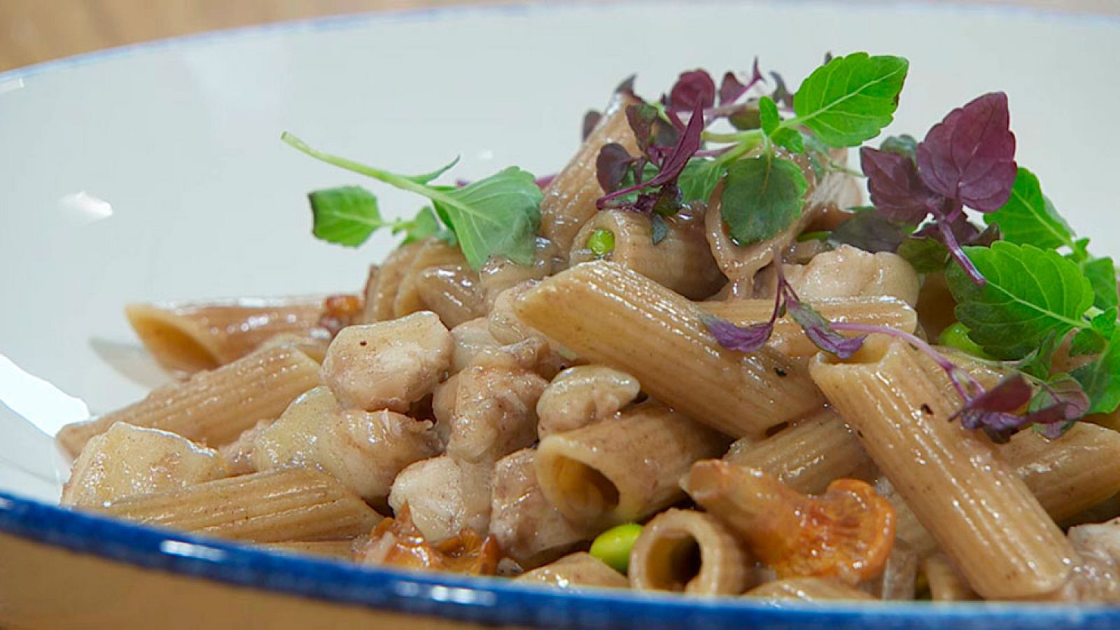 Torres en la cocina - Macarrones con salsa de congrio