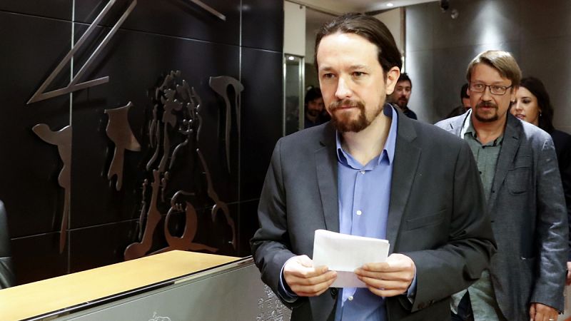 Podemos envía una carta al PSOE para pedir su apoyo a la moción de censura